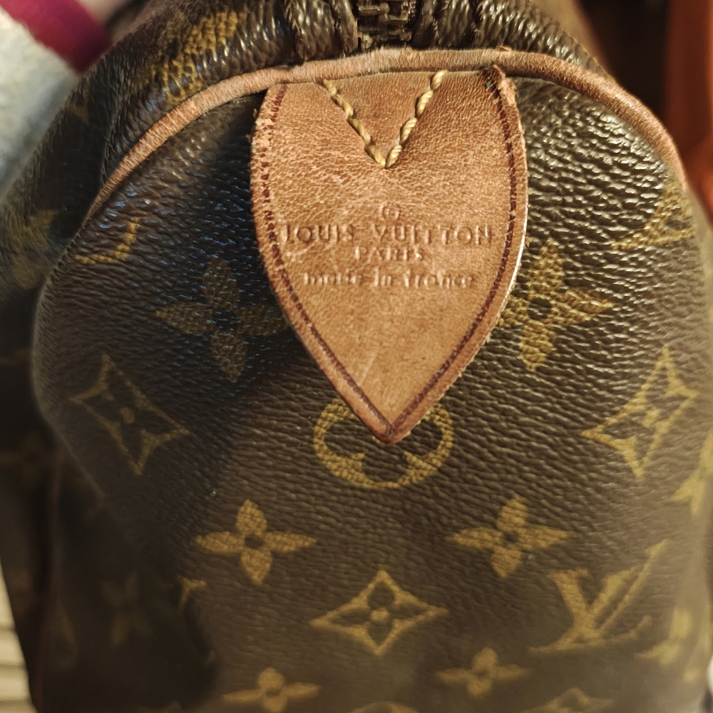 Louis Vuitton Monogram Speedy 35 - Picture 8 of 16